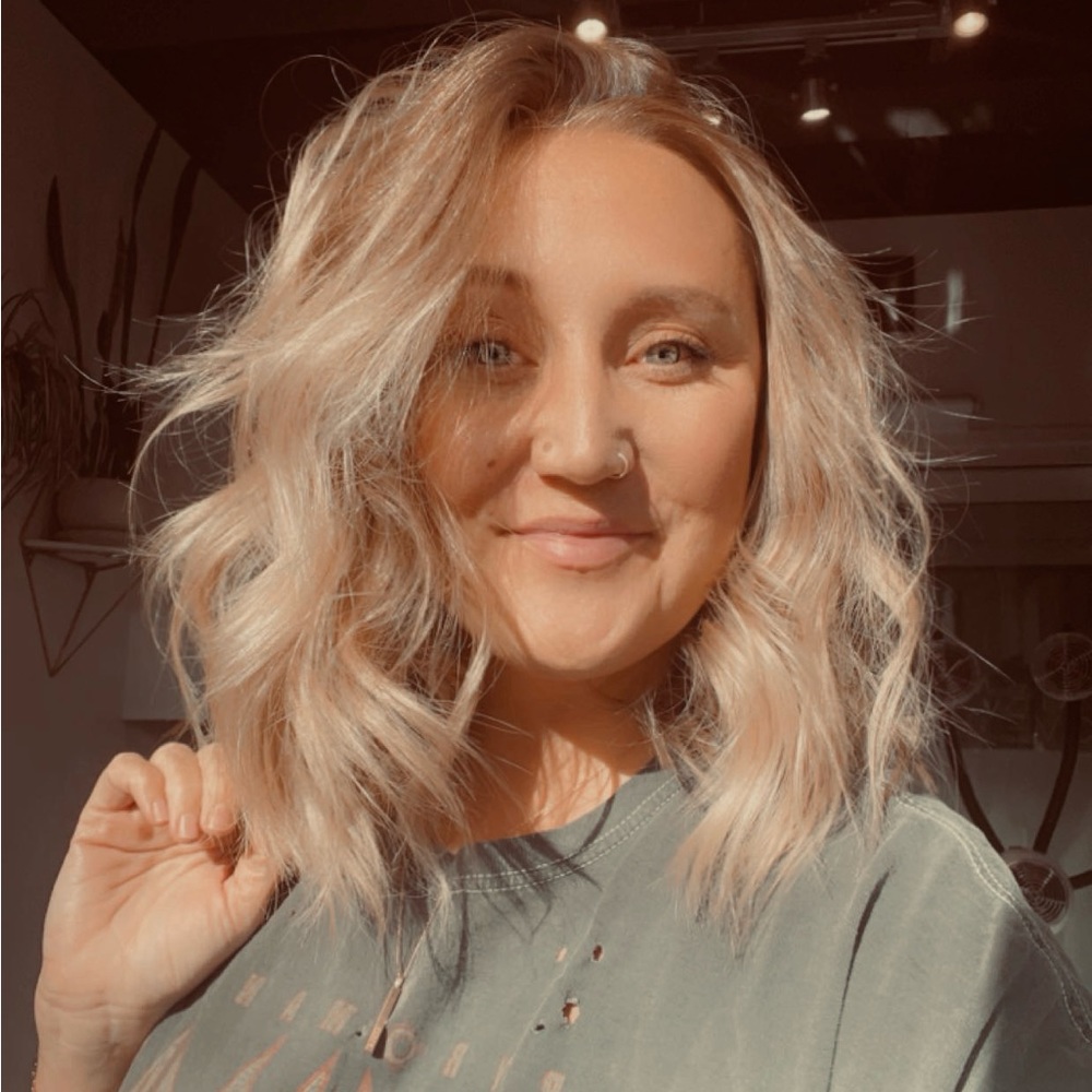 Meet your Posher, Megan